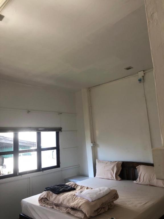 Hostel Nearthepark Backpack House Chiang Mai Exterior foto